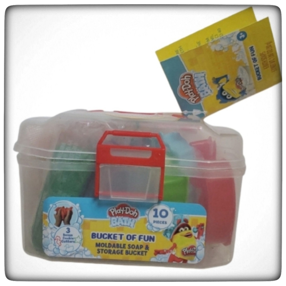 Play-Doh Bath Toy - Bucket of Fun - Colorful Molding Clay-Like Soap with Molds